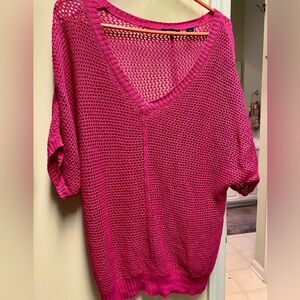 Pink knitted hollow out sweater top, size medium, it’s 100% cotton, Westbound